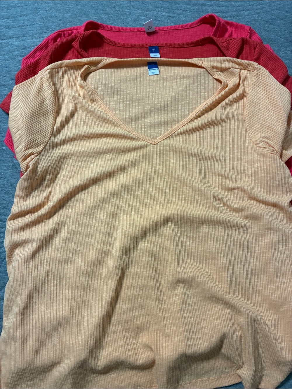 Old Navy Luxe Ribbed V-Neck Short Sleeve Top